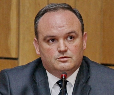 Deputat FDGR, despre postarea lui Bădulescu şi fotografia modificată a preşedintelui Iohannis: Vă place, domnule preşedinte Ciolacu? Ăsta e aşa-zisul "nou" PSD? Cât vor mai continua aceste porcării?
