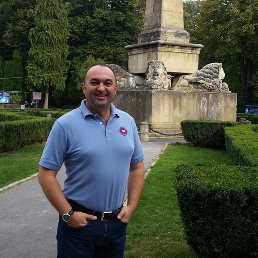Cristian Adomniţei, după condamnarea la trei ani şi două luni de închisoare cu executare: Sunt un om demn, m-am născut liber şi voi muri liber, indiferent de lagărele pe care mi le prescrieţi