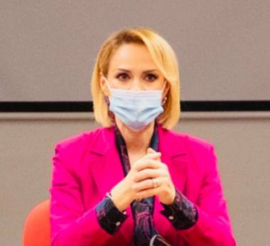 Gabriela Firea: Nimeni nu a închis biserica, în niciun război. Prin urmare, nici un război sanitar nu poate fi o justificare pentru închiderea bisericilor
