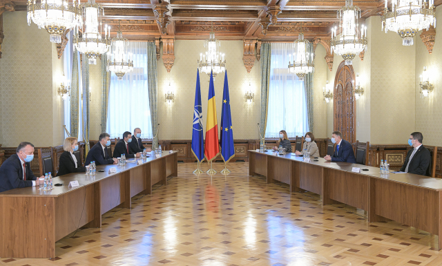 Ciolacu: Preşedintele a recunoscut faptul şi chiar ne-a felicitat că PSD a câştigat aceste alegeri / Alexandru Rafila premier, o propunere „onorabilă” / PSD propune Guvern de uniune naţională