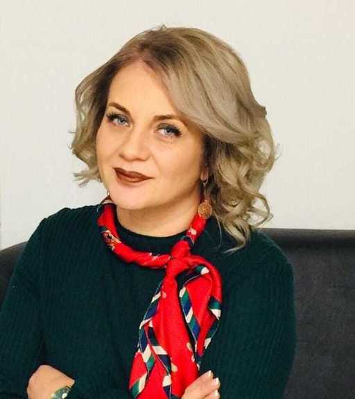 Prefectura Buzău, condusă interimar de subprefectul Adina Moiseanu, după ce prefectul a demisionat/ Împuternicirea lui Moiseanu a venit la câteva ore după de Prefectura Buzău anunţa că celălalt subprefect va prelua conducerea, având mai multă experienţă


