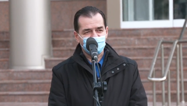 Orban, după ce lideri PNL i-au cerut demisia: Preşedintele PNL, ales de Congres. PNL a avut un congres in iunie 2017 şi va avea unul în acest an, până atunci eu sunt preşedinte, dacă mă voi hotărî să candidez pentru un nou mandat, voi anunţa