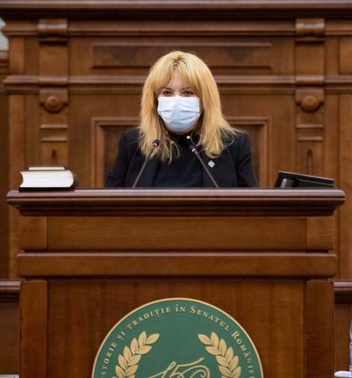 Anca Dragu: Voluntarii din echipa de comunicare vor fi remuneraţi