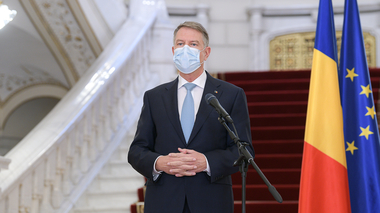 Klaus Iohannis a eliberat din funcţie mai mulţi magistraţi, printre care se numără şi două judecătoare din Capitală