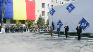 PSD: Iohannis şi Cîţu trebuiau primiţi cu colivă şi lumânări la Institutul Cantacuzino, nu cu fanfară şi covor roşu