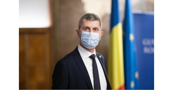 UPDATE - Barna: Există susţinere la nivelul ministrului Vlad Voiculescu. Vlad continuă la Ministerul Sănătăţii, nu a fost niciun moment în discuţie în coaliţie ideea să fie demis sau să se retragă / Nu luăm în calcul niciun fel de revocare