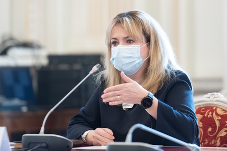 Anca Dragu: Nu există disensiuni în USR PLUS / Ministerul Sănătăţii e normal să rămână la PLUS / Vlad Voiculescu are viitor în politică

