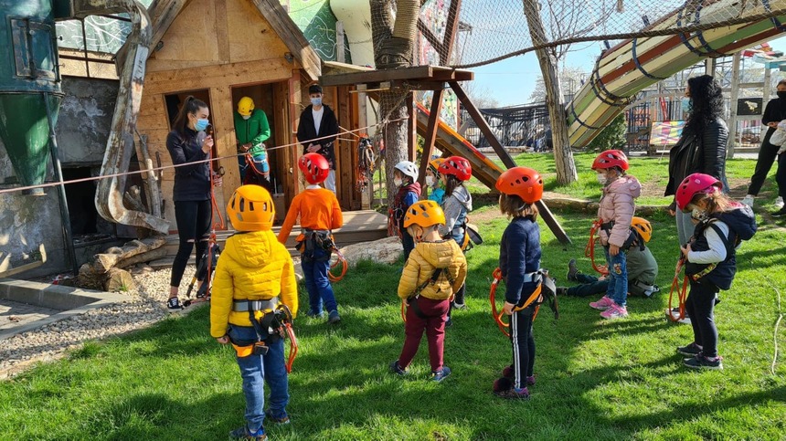 Nicuşor Dan: O adevărată bucurie pentru copii a fost prima săptămână de "Vacanţă activă în Bucureşti" / Peste 800 de copii s-au bucurat de distracţii - FOTO

