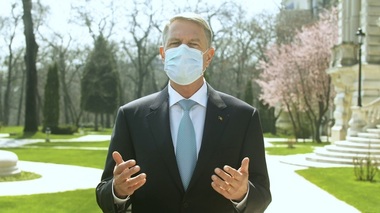 UPDATE - Iohannis: Fără vaccinare nu putem ieşi din pandemie, Sunt implicat în campania de vaccinare / Despre relaxarea restricţiilor: Lucrurie nu se vor întâmpla de azi pe mâine. Gradual se vor ridica măsurile