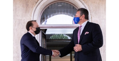 Premierul Florin Cîţu a avut o întrevedere cu vicepreşedintele Comisiei Europene Maroš Šefčovič/ Cîţu a subliniat angajamentul României de a contribui concret la sprijinirea eforturilor de consolidare a rezilienţei strategice