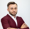 La peste opt luni de la alegerile locale, Iaşiul are în sfârşit viceprimari. Liberalul Daniel Juravle şi Cezar Baciu, care are decizie de excludere din USR PLUS, au fost votaţi în cele două funcţii

