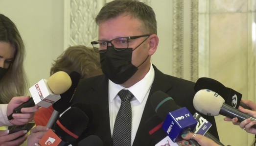 Marius Budăi: PSD a depus la Senat un proiect de lege pentru plafonarea indemnizaţiilor membrilor din consiliile de administraţie ale companiilor de stat