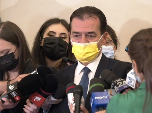 Orban, întrebat despre reproşurile lui Cîţu referitoare la scandalul provocat de Şoşoacă: Refuz să mai dialoghez, să comentez declaraţiile colegului meu Florin Cîţu. Şoşoacă, un personaj sinistru care nu înţelege unde se află
