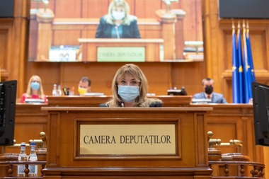 Anca Dragu, la comemorarea Pogromului de la Iaşi: Şedinţa solemnă a Parlamentului simbolizează omagiul nostru adus evreilor ieşeni, victime nevinovate
