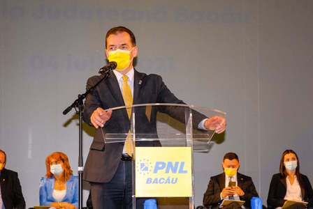Ludovic Orban a anunţat că Mircea Fechet a fost ales preşedinte al PNL Bacău