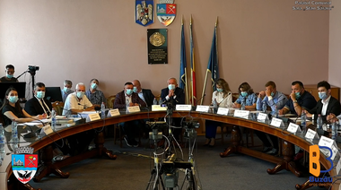 Consiliul Local Buzău a aprobat organizarea referendumului pentru alipirea comunei Ţinteşti / Scrutinul, în 26 septembrie / Deputatul Emanuel Ungureanu şi-a declarat susţinerea pentru proiect, deşi consilierii USR PLUS s-au abţinut de la vot 