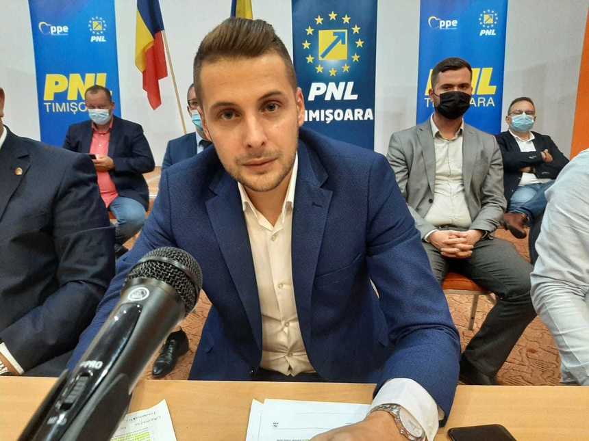 Alegerile la PNL Timişoara vor fi reluate, iar Raul Ambruş s-a înscris din nou în cursă pentru a candida la funcţia de preşedinte al organizaţiei