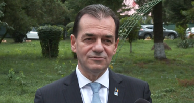 Orban reafirmă că renunţă la şefia Camerei dacă pierde alegerile în PNL: E atitudinea firească. Asta se va întâmpla. Dar nu voi pierde, voi câştiga/ Cât sunt preşedinte PNL, niciun parlamentar al PNL nu va vota o moţiune de cenzură depusă de PSD sau AUR