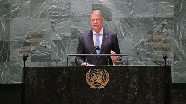 Iohannis, la Summitul pe tema coordonării răspunsului la pandemie: Pentru a ieşi învingători este important să gândim şi să planificăm la nivel global / Cea mai bună modalitate de a ne garanta siguranţa este un acces echitabil la vaccinuri  