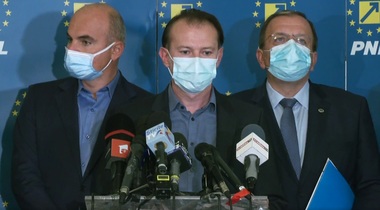 Guvernul vine cu precizări: Premierul nu a fost deranjat de atitudinea reporterilor, nu a fugit de întrebările acestora. Florin Cîţu a întrerupt declaraţia de presă, considerând că afirmaţiile sale nu mai sunt de interes pentru jurnalişti