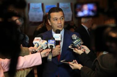 PSD îi face plângere penală lui Florin Cîţu, după ce Orban a spus că premierul a dat OUG pentru a-i plăti pe primarii care îl votează la Congres