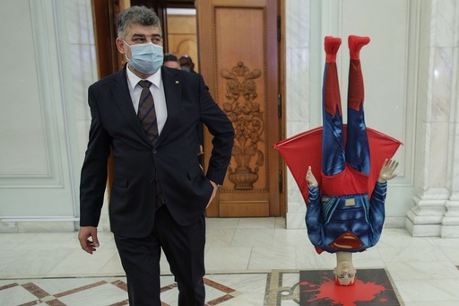 Marcel Ciolacu, pe Facebook: ”Guvernul Cîţu a fost demis cu un scor fabulos – 281 de voturi! Este victoria voastră, a tuturor românilor!” - FOTO