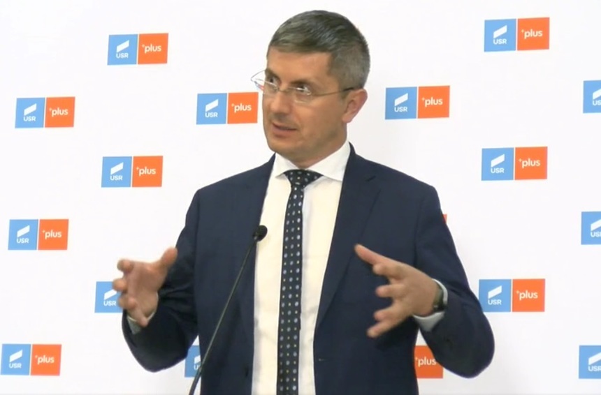 Dan Barna: Participăm cu responsabilitate la consultări. Avem şi propunere de premier - Dacian Cioloş. Nu se pune problema de a face o guvernare cu PSD sau AUR 