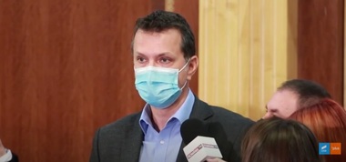 Moşteanu: Dacă nu va ieşi nicio soluţie coerentă de guvernare majoritară în Parlament mergem spre anticipate. Dacă preşedintele Klaus Iohannis găseşte de cuviinţă, le declanşează 
