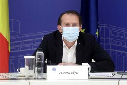 UPDATE - Premierul interimar Florin Cîţu anunţă că nu va merge în Parlament pentru a prezenta raportul privind campania de vaccinare

 