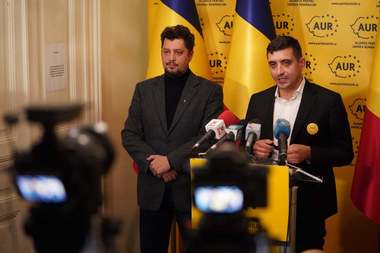 AUR lansează un apel către toţi deputaţii să voteze împotriva introducerii certificatului verde COVID în România