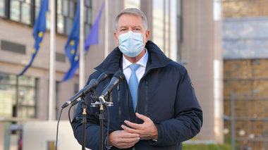 UPDATE - Iohannis, despre posibila susţinere a Guvernului din partea PSD: Trebuie să ne apucăm de treabă cu cei care vor să fie cu noi. Unde să căutăm majorităţi decât în Parlamentul României? Zilele trecute s-a văzut care au fost crizatorii / Reacţia USR