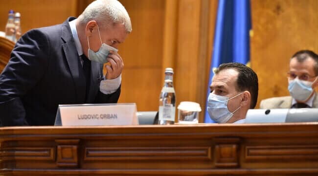 Florin Roman, atac la Ludovic Orban după ce a anunţat că pleacă din grupul parlamentar PNL: Onoare înseamnă să nu tradezi partidul care ţi-a dat totul! Poate îţi vei da şi demisia din funcţia de deputat, câştigată pe listele PNL