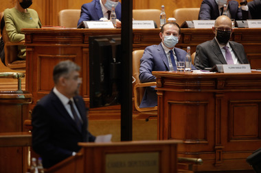 Dan Barna: Nu cred că a fost guvern PSD mai susţinut de pesedişti cum a fost Guvernul Cîţu în aceste două luni / Despre refacerea coaliţiei: Până mâine mai e o şansă