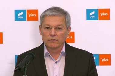 Cioloş, despre discuţiile privind modificarea Constituţiei: Nu cred că ceea ce are nevoie România e să dăm peste cap un echilibru de puteri în stat care şi aşa nu e suficient de echilibrat
