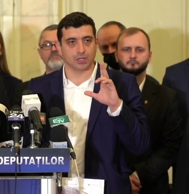 Simion: Certificatul verde COVID nu va intra la vot săptămâna aceasta / AUR cere conducerii Camerei să revină asupra deciziei privind obligativitatea prezentării certificatului la intrarea în Parlament