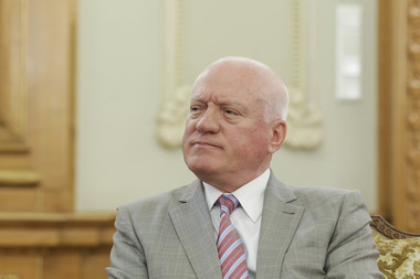 Valeriu Stoica: În acest moment, nu aş vota cu PNL / Fostul preşedinte liberal afirmă că partidul trece printr-o criză ”profundă”, de leadership, de viziune, de valori, de strategie şi chiar de tactică politică  