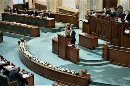 Senatorul Ion Iordache îşi anunţă demisia din Partidul Naţional Liberal: Ce faceţi voi, cei din conducerea PNL, acum, este mai degradant decât orice formă de prostituţie! 
