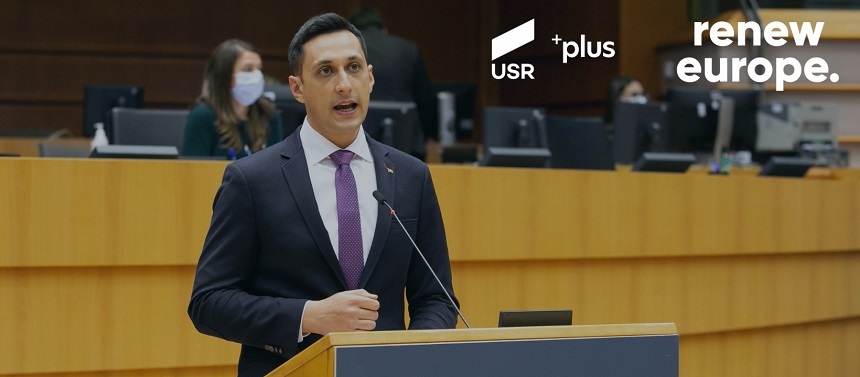 Europarlamentarul USR Vlad Gheorghe atrage atenţia că noul program de guvernare al cabinetului propus la Bucureşti poate duce la sancţiuni europene: Prezenţa în guvern a celor care au contribuit la OUG13 nu este de bun augur pentru România