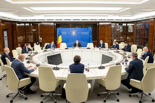 Nicuşor Dan: Răspunsul Guvernului privind subvenţia pentru termoficare va veni odată cu bugetul pentru 2022 şi am încredere că Bucureştiul va fi ajutat / Am văzut deschidere din partea miniştrilor / Discuţiile despre preţul pentru termoficare continuă 