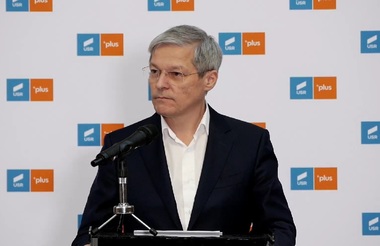 Dacian Cioloş: Florin Roman nu este o victimă. Ameninţarea cu tribunalul e şi ea ridicolă şi nu mă impresionează