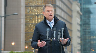 Preşedintele Klaus Iohannis a luat act de demisia lui Florin Roman şi l-a desemnat ministru interimar al Cercetării pe Virgil Popescu