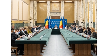 Premierul Ciucă a avut discuţii cu autorităţile de management şi ministerele de resort pe tema gestionării absorbţiei fondurilor europene