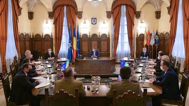 Klaus Iohannis a convocat miercuri şedinţa CSAT / Pe agendă, situaţia de securitate în Zona Extinsă a Mării Negre şi pe Flancul Estic al NATO - VIDEO