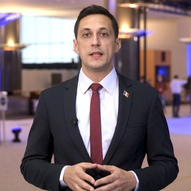 UPDATE - Europarlamentul USR Vlad Gheorghe îl acuză pe vicepreşedintele TNL Braşov de instigare la violenţă asupra viceprimarului oraşului, Flavia Boghiu / Reacţiile lui Dacian Cioloş şi Florin Cîţu