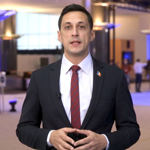 UPDATE - Europarlamentul USR Vlad Gheorghe îl acuză pe vicepreşedintele TNL Braşov de instigare la violenţă asupra viceprimarului oraşului, Flavia Boghiu / Reacţiile lui Dacian Cioloş şi Florin Cîţu