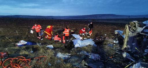 Un senator de Iaşi cere montarea separatoarelor de sens, dar şi introducerea sistemului 2+1 alternativ pe drumul unde a avut loc accidentul soldat cu şapte morţi 