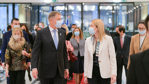 Klaus Iohannis a discutat cu preşedinta Parlamentului European despre evoluţiile de securitate din Vecinătatea Estică a UE şi despre securitatea energetică