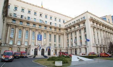 Lucian Bode, după bilanţul DSU: Anul 2021 a fost un adevărat maraton pentru toate structurile / Gestionarea situaţiilor de urgenţă, un domeniu din ce în ce mai important pentru securitatea naţională / 586.000 de intervenţii 