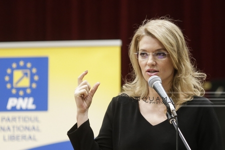 Alina Gorghiu: Rog Ministerul de Finanţe să flexibilizeze urgent prevederile referitoare la acordarea de sponsorizări şi ajutoare sociale pentru cetăţenii din Ucraina de către firmele din România