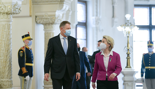 Preşedintele Comisiei Europene, Ursula von der Leyen, a fost primită la Palatul Cotroceni de preşedintele Klaus Iohannis / Discuţii oficiale şi declaraţii comune, în programul oficial - FOTO / VIDEO